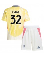 Juventus Juan Cabal #32 Venkovní dres pro děti 2024-25 Krátký Rukáv (+ trenýrky)